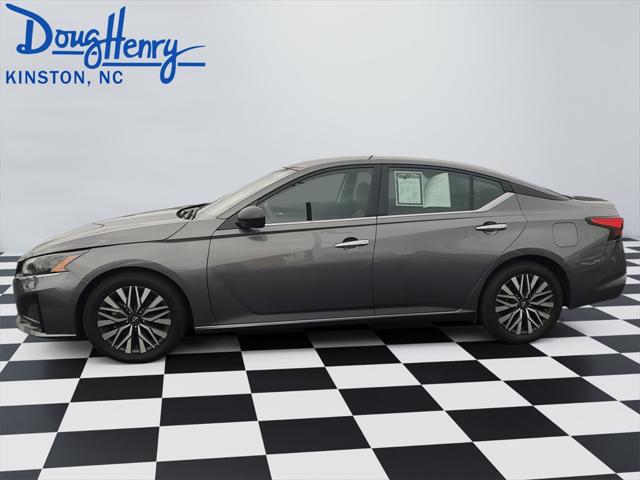 2024 Nissan Altima SV FWD