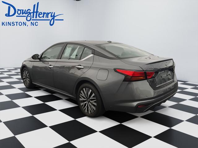 2024 Nissan Altima SV FWD