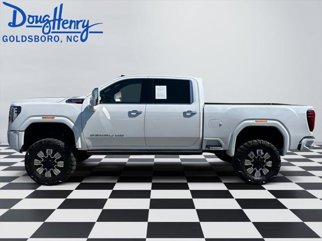 2024 GMC Sierra 2500HD 4WD Crew Cab Standard Bed Denali 2024 GMC Sierra 2500HD 4WD Crew Cab Standard Bed Denali