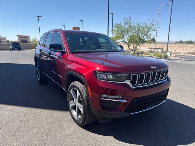 2025 Jeep Grand Cherokee GRAND CHEROKEE LIMITED 4X4