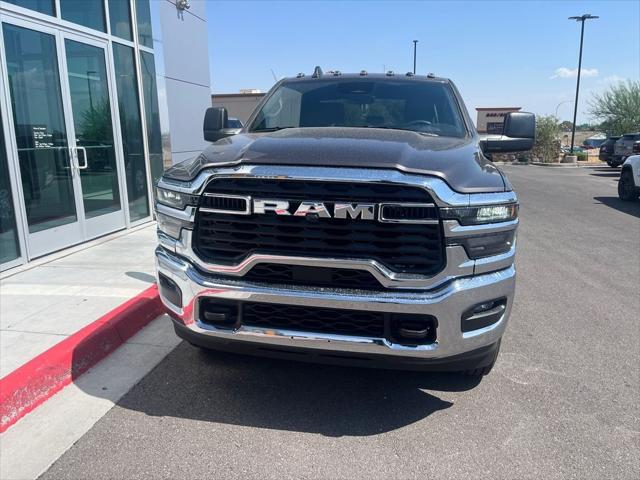 2025 RAM Ram 2500 RAM 2500 TRADESMAN CREW CAB 4X4 64 BOX