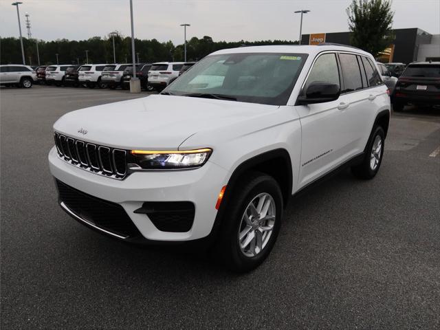 2025 Jeep Grand Cherokee GRAND CHEROKEE LAREDO X 4X4 2025 Jeep Grand Cherokee GRAND CHEROKEE LAREDO X 4X4