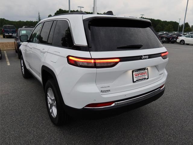 2025 Jeep Grand Cherokee GRAND CHEROKEE LAREDO X 4X4 2025 Jeep Grand Cherokee GRAND CHEROKEE LAREDO X 4X4