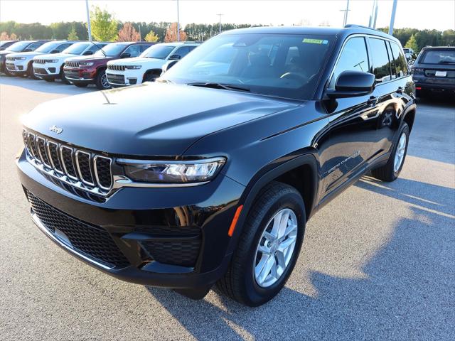 2025 Jeep Grand Cherokee GRAND CHEROKEE LAREDO X 4X2