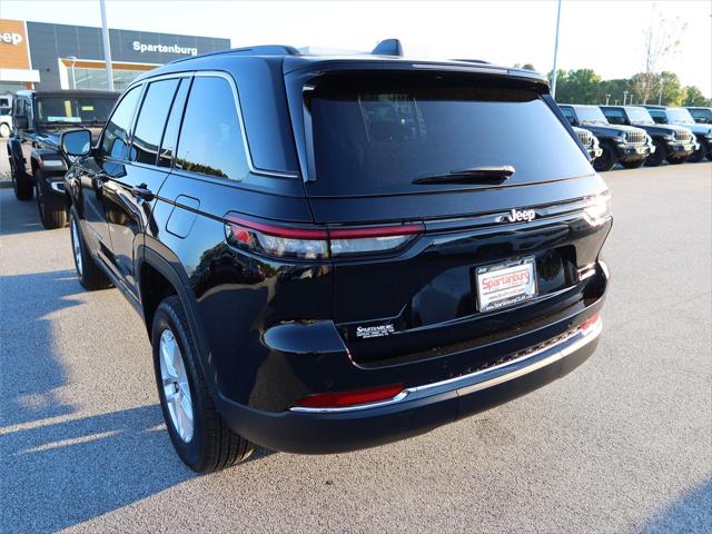 2025 Jeep Grand Cherokee GRAND CHEROKEE LAREDO X 4X2