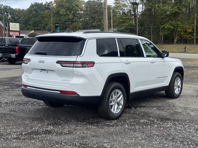 2025 Jeep Grand Cherokee GRAND CHEROKEE L LAREDO X 4X4