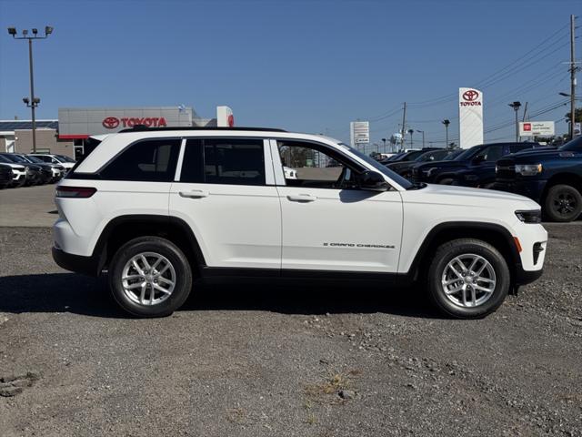 2025 Jeep Grand Cherokee GRAND CHEROKEE LAREDO X 4X4