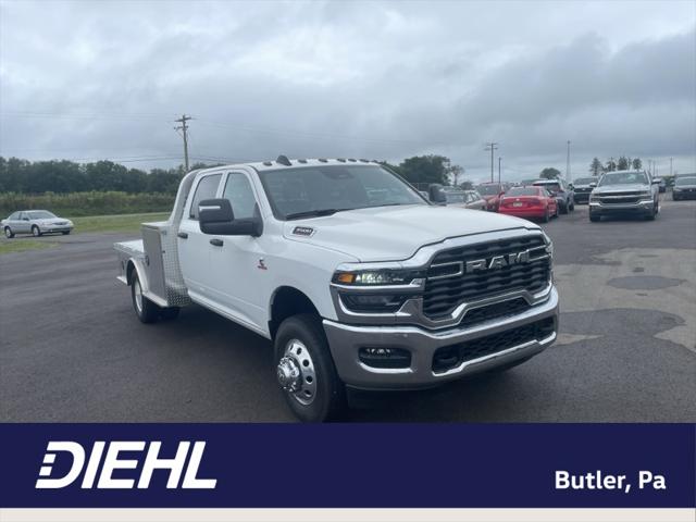 2025 RAM Ram 3500 Chassis Cab RAM 3500 TRADESMAN CREW CAB CHASSIS 4X4 60 CA
