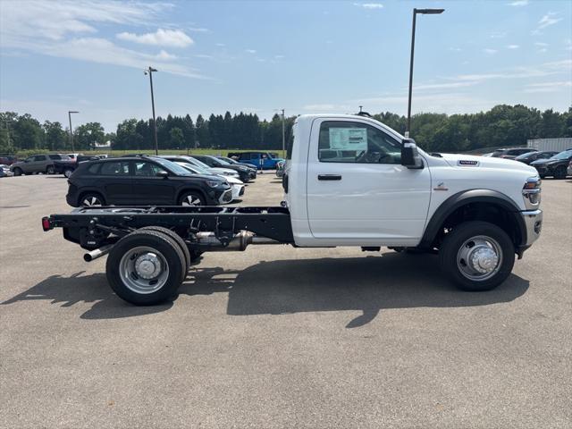 2025 RAM Ram 5500 Chassis Cab RAM 5500 TRADESMAN CHASSIS REGULAR CAB 4X4 60 CA