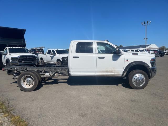 2026 RAM Ram 5500 Chassis Cab RAM 5500 TRADESMAN CHASSIS CREW CAB 4X4 60 CA 2026 RAM Ram 5500 Chassis Cab RAM 5500 TRADESMAN CHASSIS CREW CAB 4X4 60 CA