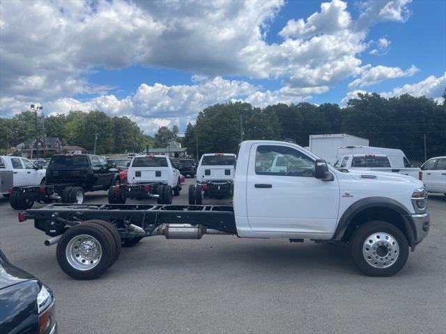 2026 RAM Ram 5500 Chassis Cab RAM 5500 TRADESMAN CHASSIS REGULAR CAB 4X4 84 CA 2026 RAM Ram 5500 Chassis Cab RAM 5500 TRADESMAN CHASSIS REGULAR CAB 4X4 84 CA