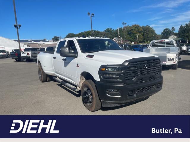 2026 RAM Ram 3500 RAM 3500 TRADESMAN CREW CAB 4X4 8 BOX
