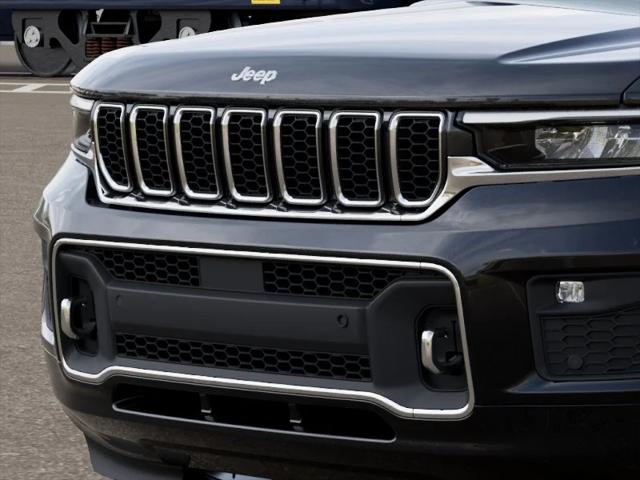 2025 Jeep Grand Cherokee Overland 4x4