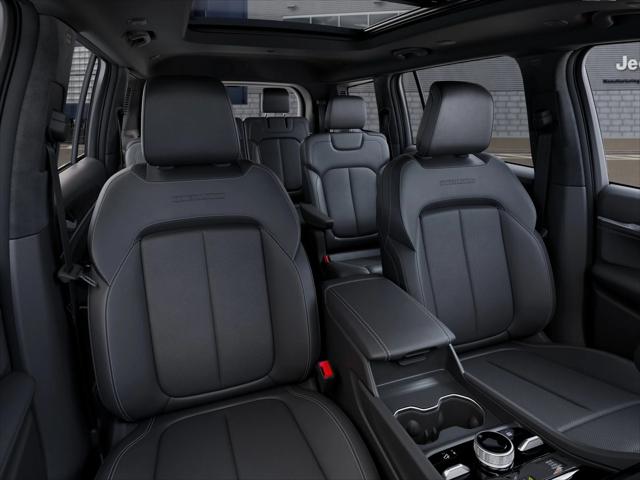 2025 Jeep Grand Cherokee Overland 4x4