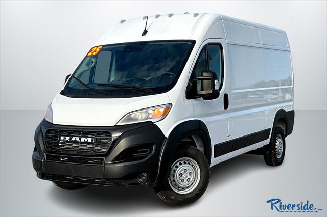 2025 RAM Ram ProMaster RAM PROMASTER 1500 TRADESMAN CARGO VAN HIGH ROOF 136 WB 2025 RAM Ram ProMaster RAM PROMASTER 1500 TRADESMAN CARGO VAN HIGH ROOF 136 WB