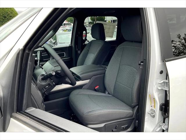 2025 Ram 2500 Big Horn Crew Cab 4x4 8' Box