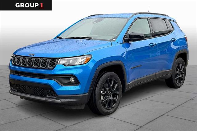 2025 Jeep Compass COMPASS LATITUDE 4X4