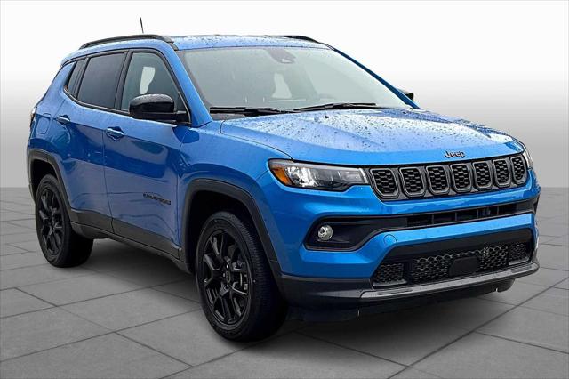 2025 Jeep Compass COMPASS LATITUDE 4X4