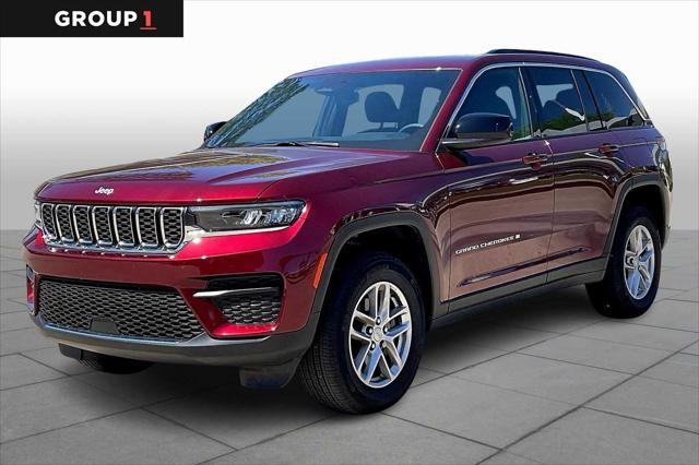 2025 Jeep Grand Cherokee GRAND CHEROKEE LAREDO X 4X4