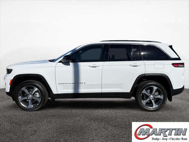 2025 Jeep Grand Cherokee GRAND CHEROKEE LIMITED 4X4 2025 Jeep Grand Cherokee GRAND CHEROKEE LIMITED 4X4