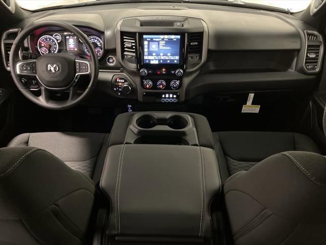 2025 RAM 1500 Tradesman Crew Cab 4x4 57 Box