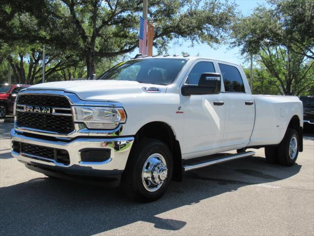 2024 RAM 3500 Tradesman Crew Cab 4x4 8 Box