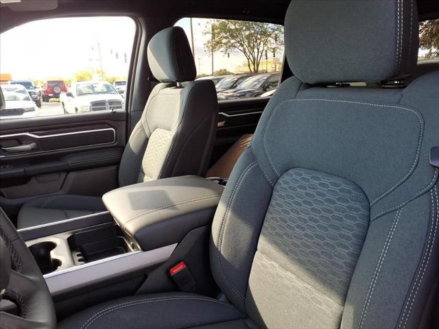 2026 Ram 1500 Big Horn Crew Cab 4x4 5'7" Box