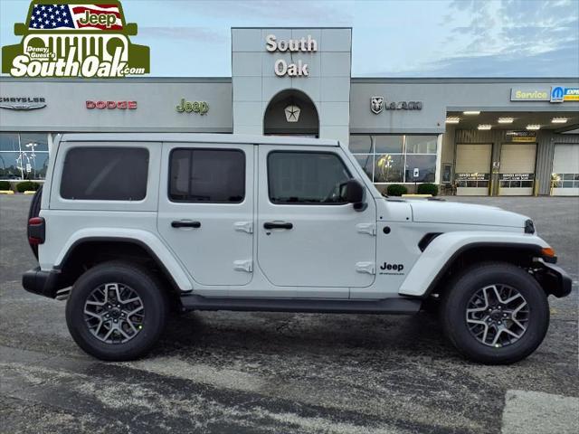 2025 Jeep Wrangler 4-Door Sahara 4x4