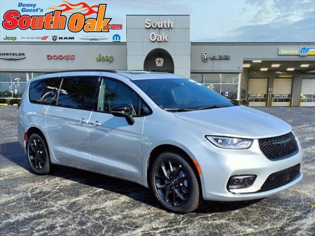 2026 Chrysler Pacifica PACIFICA LIMITED AWD