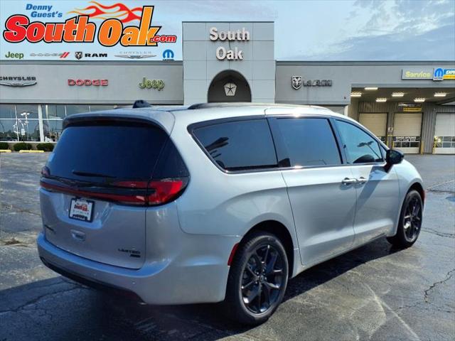 2026 Chrysler Pacifica PACIFICA LIMITED AWD