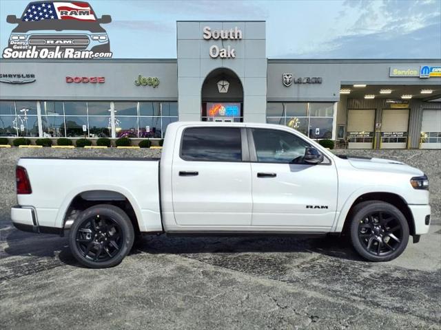 2026 Ram 1500 Laramie Crew Cab 4x4 5'7" Box