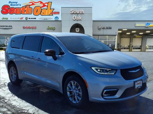 2026 Chrysler Pacifica PACIFICA SELECT AWD