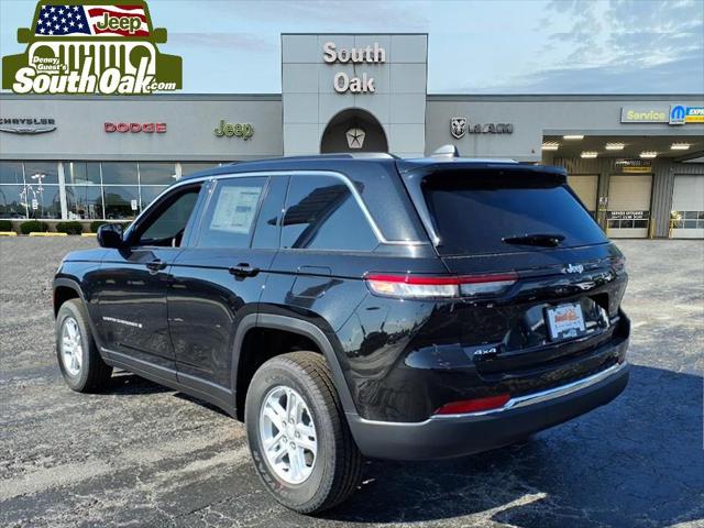 2025 Jeep Grand Cherokee GRAND CHEROKEE LAREDO 4X4