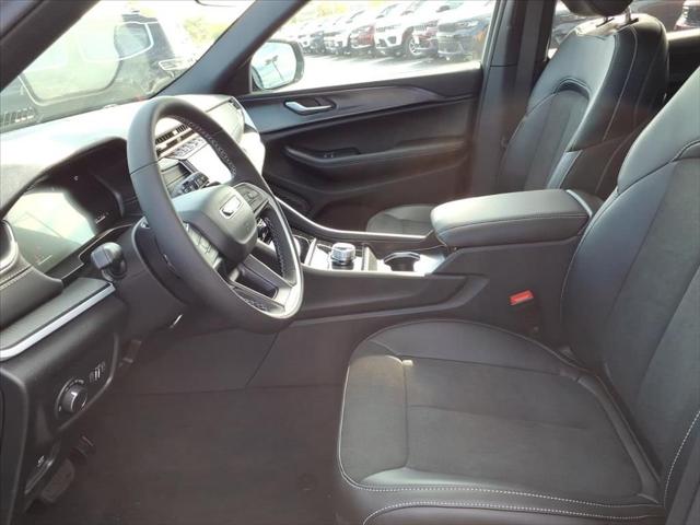 2025 Jeep Grand Cherokee Altitude X 4x4
