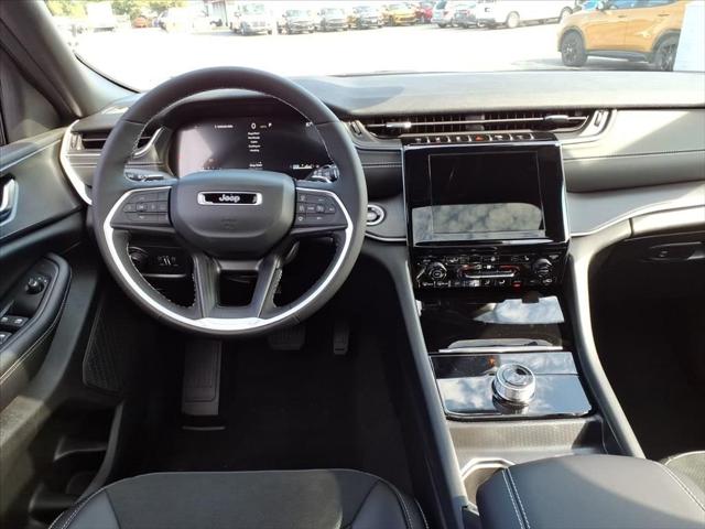 2025 Jeep Grand Cherokee Altitude X 4x4
