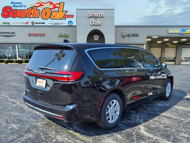 2026 Chrysler Pacifica PACIFICA SELECT