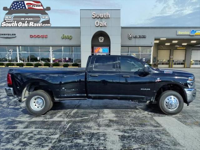 2026 RAM Ram 3500 RAM 3500 BIG HORN CREW CAB 4X4 8 BOX