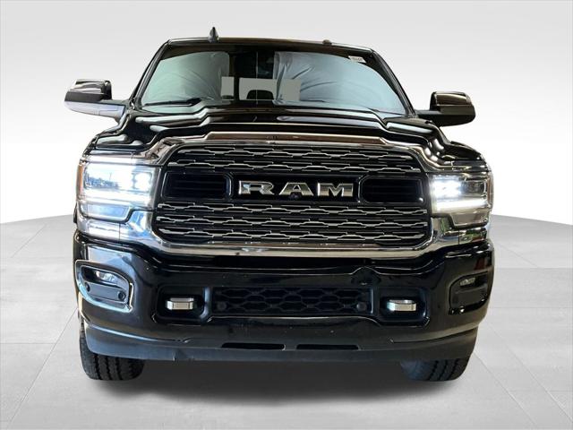 2022 RAM 2500 Limited Mega Cab 4x4 64 Box