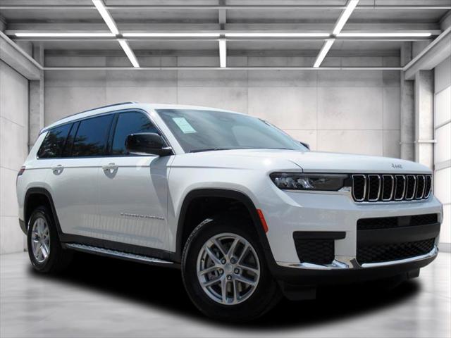 2025 Jeep Grand Cherokee GRAND CHEROKEE L LAREDO X 4X4