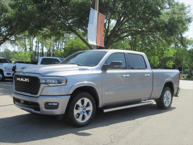 2025 RAM Ram 1500 RAM 1500 BIG HORN CREW CAB 4X4 64 BOX