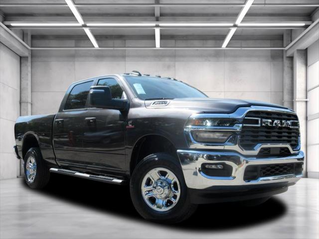2025 RAM Ram 2500 RAM 2500 TRADESMAN CREW CAB 4X4 64 BOX