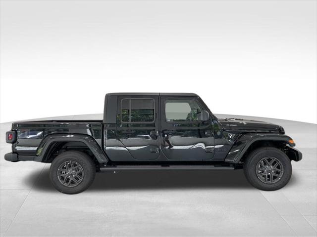 2024 Jeep Gladiator Sport S