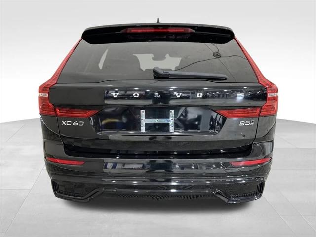 2024 Volvo XC60 B5 Plus Dark Theme
