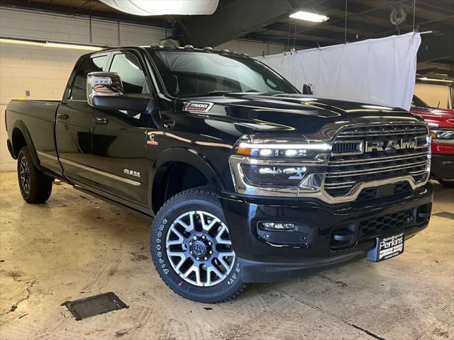 2025 RAM Ram 2500 RAM 2500 LIMITED CREW CAB 4X4 8 BOX