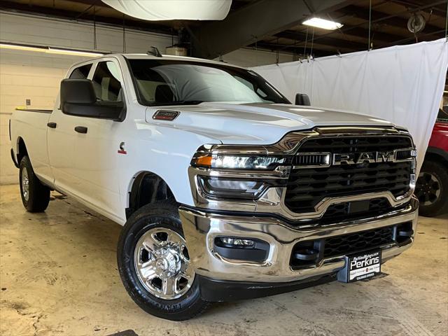 2026 RAM Ram 2500 RAM 2500 TRADESMAN CREW CAB 4X4 8 BOX