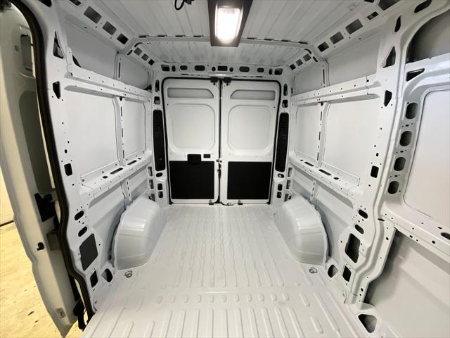 2025 RAM Ram ProMaster RAM PROMASTER 1500 SLT+ CARGO VAN HIGH ROOF 136 WB