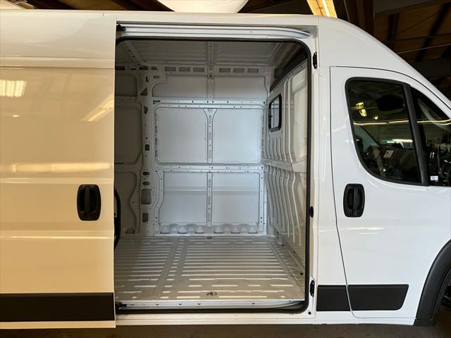 2025 RAM Ram ProMaster RAM PROMASTER 2500 TRADESMAN CARGO VAN HIGH ROOF 159 WB 2025 RAM Ram ProMaster RAM PROMASTER 2500 TRADESMAN CARGO VAN HIGH ROOF 159 WB