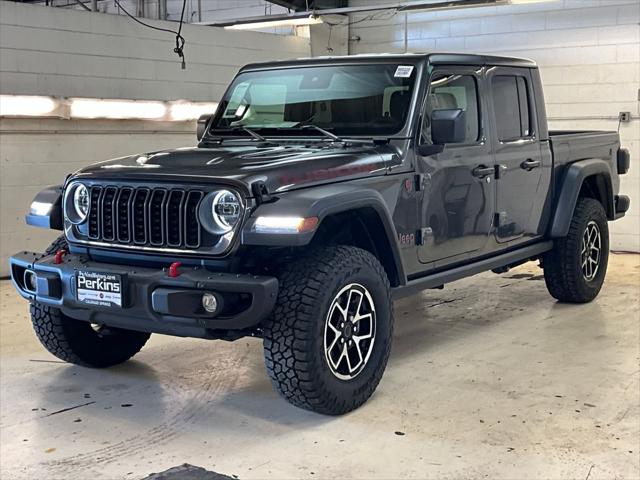 2025 Jeep Gladiator GLADIATOR RUBICON 4X4
