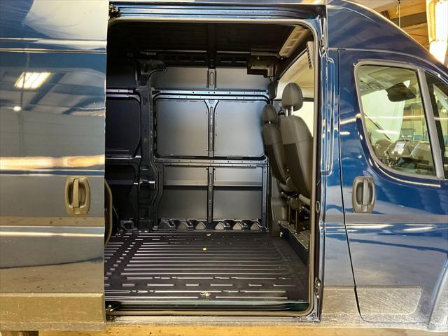 2025 RAM Ram ProMaster RAM PROMASTER 1500 SLT CARGO VAN HIGH ROOF 136 WB