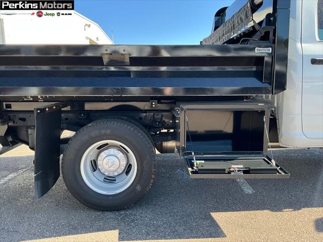 2024 RAM Ram 3500 Chassis Cab RAM 3500 TRADESMAN CREW CAB CHASSIS 4X4 60 CA 2024 RAM Ram 3500 Chassis Cab RAM 3500 TRADESMAN CREW CAB CHASSIS 4X4 60 CA